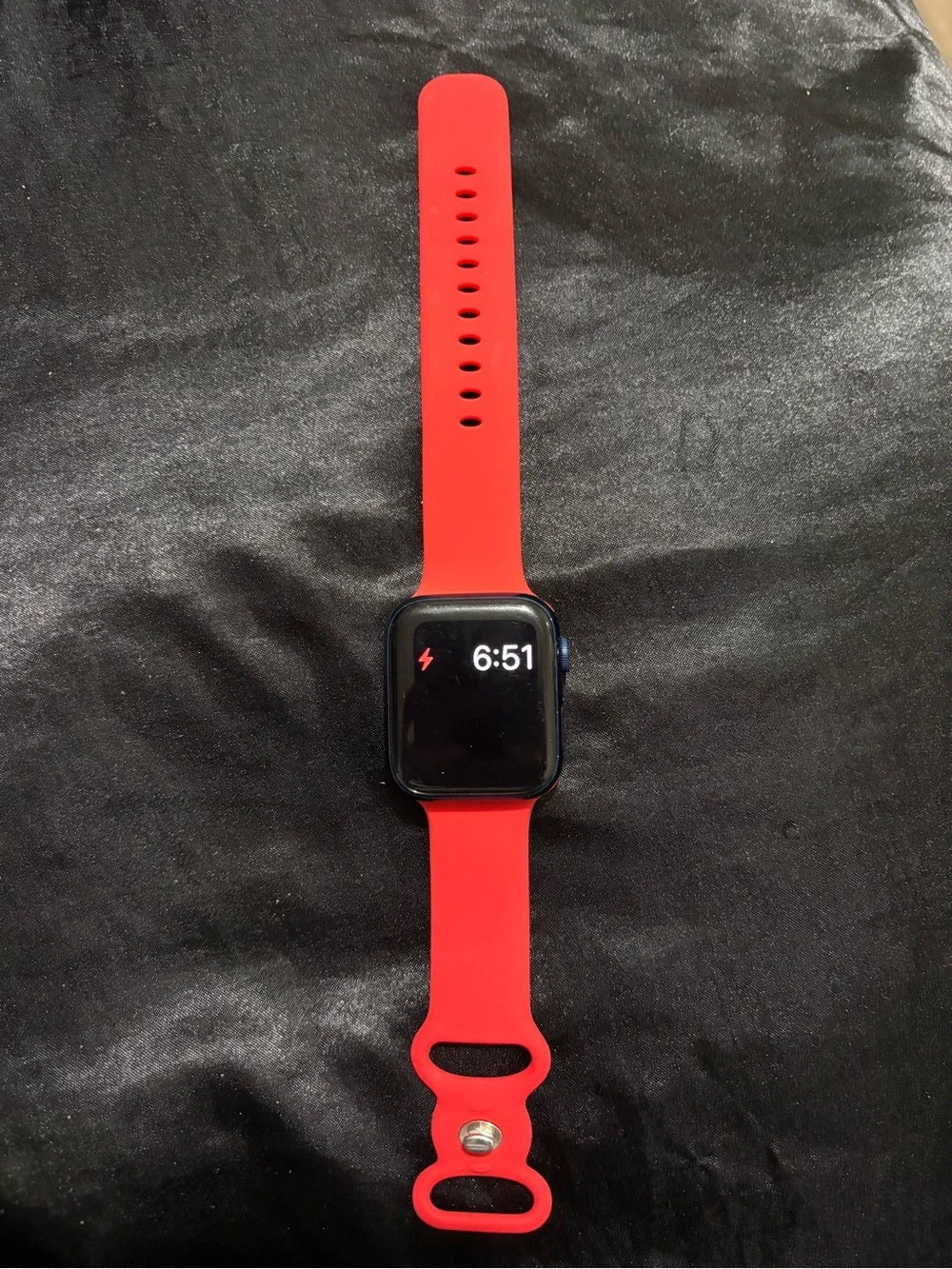 Apple Red Silicone Sport Band for Smartwatch